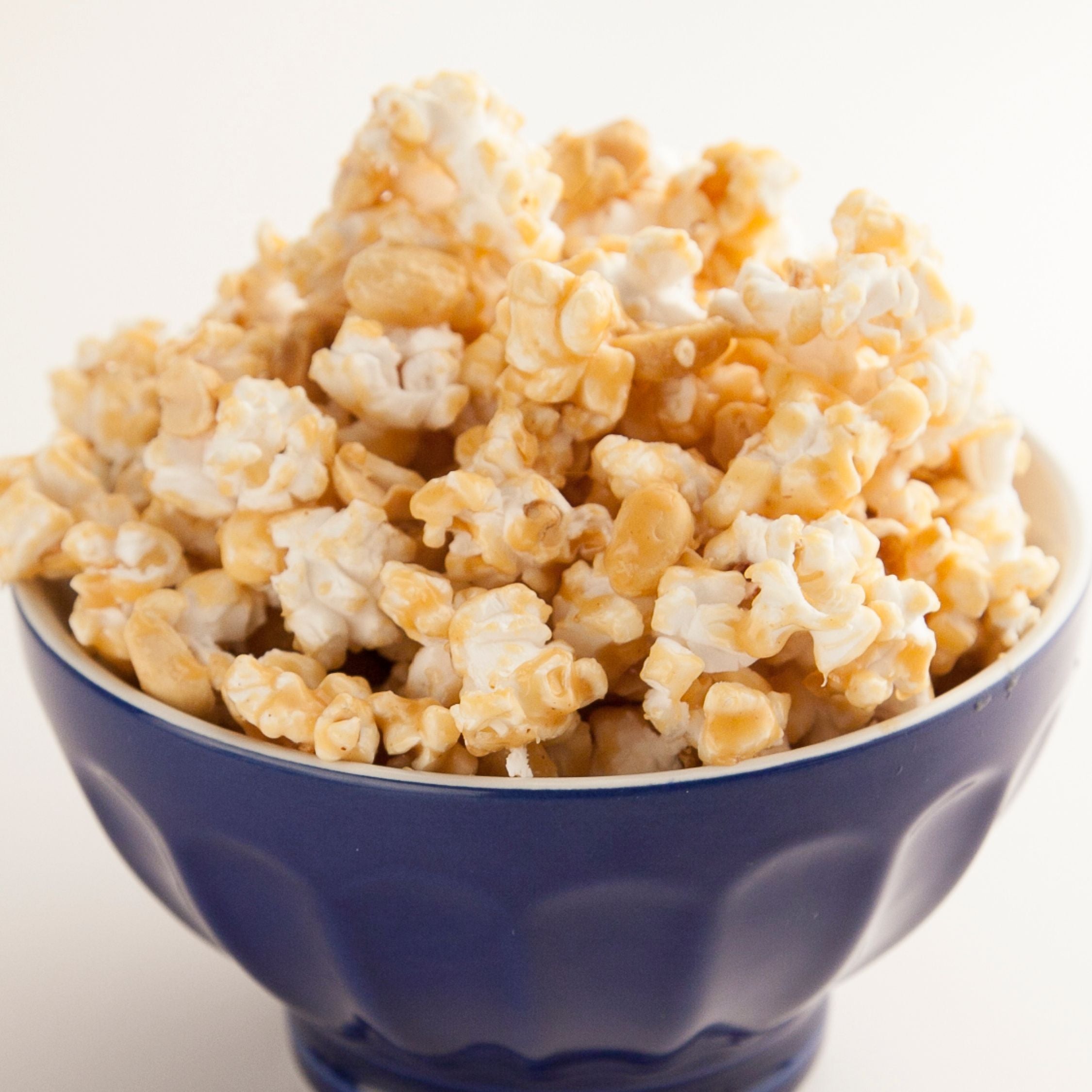 VIDEO RECIPE: Peanut Butter Caramel Popcorn – Peanut Butter & Co - ilovepeanutbutter.com