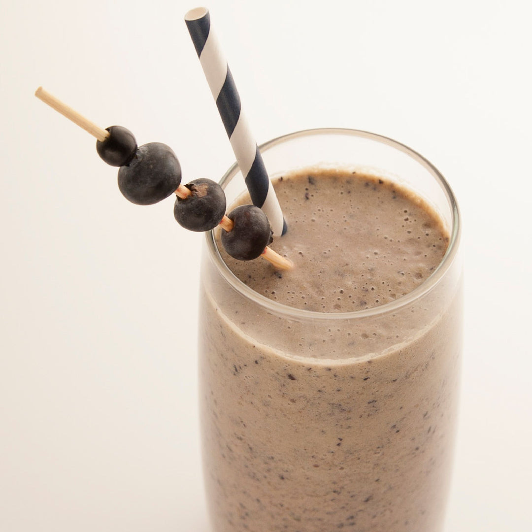 VIDEO RECIPE: Peanut Butter & Blueberry Smoothie