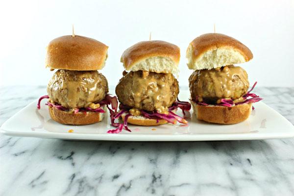 Peanut Butter Chicken Sliders with Sweet Chili Red Cabbage Slaw