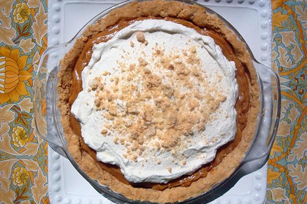 Salted Caramel Peanut Butter Pie