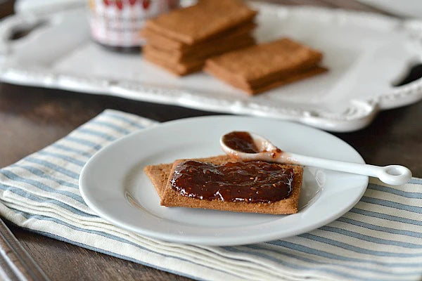 Cinnamon-Brown Sugar Peanut Butter Graham Crackers