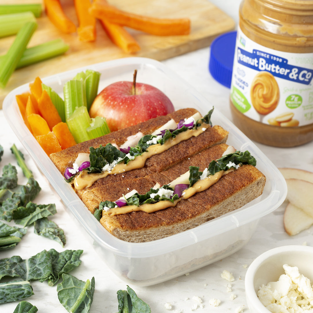 Simply Smooth, Kale, and Apple Sandwich