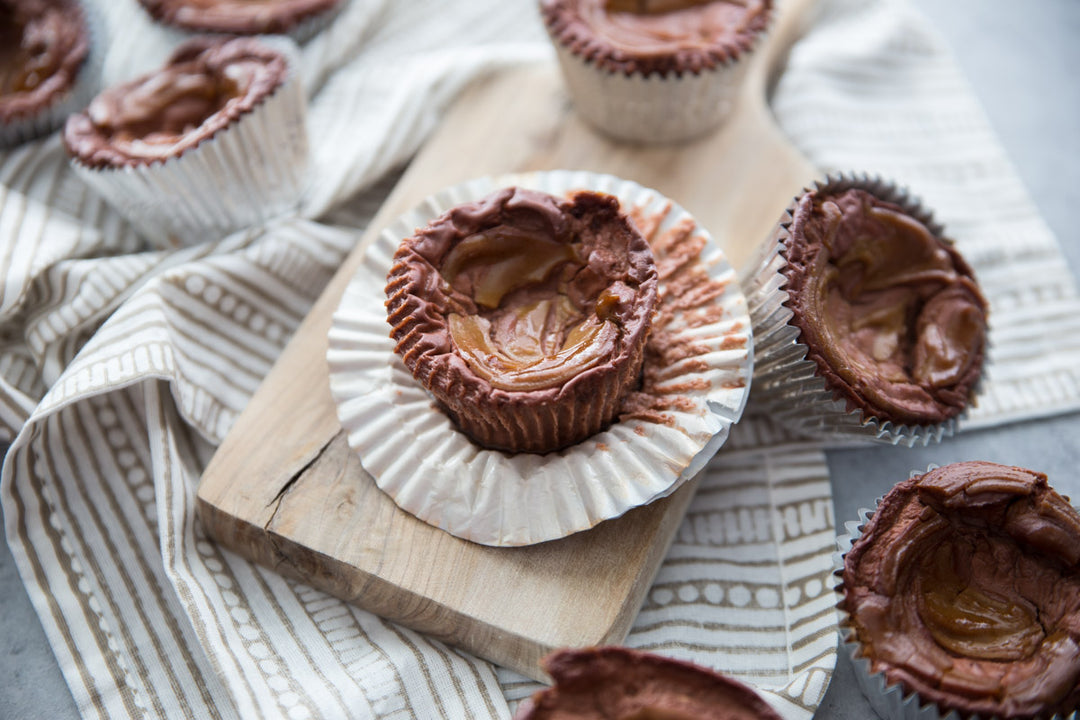 Peanut Butter & Chocolate Cheesecake Bites
