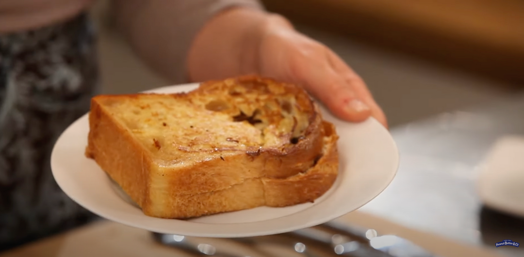 VIDEO RECIPE: Chocolate Peanut Butter Stuffed French Toast