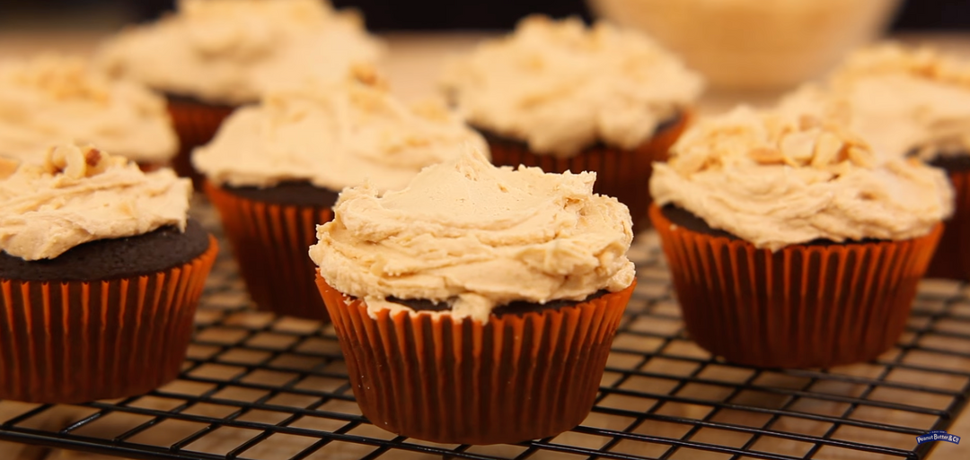 VIDEO RECIPE: Chocolate Cupcakes with Peanut Butter Frosting