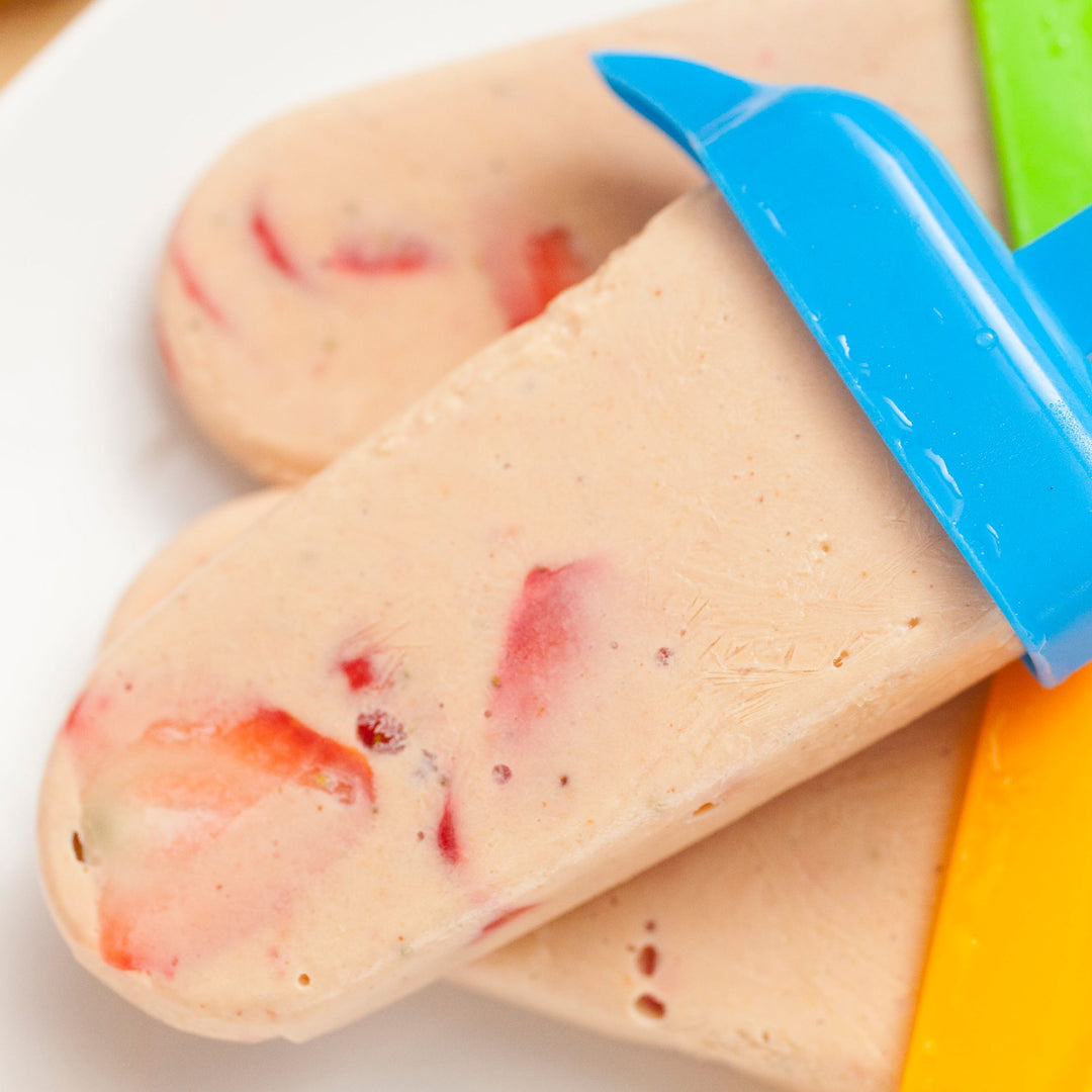 VIDEO RECIPE: Peanut Butter Strawberry Ice Pops