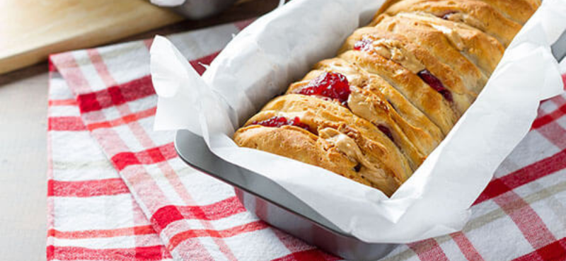 8 Peanut Butter & Jelly Recipes with a Twist