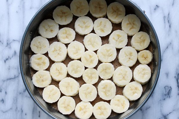 Frozen Peanut Butter Banana Cream Pie